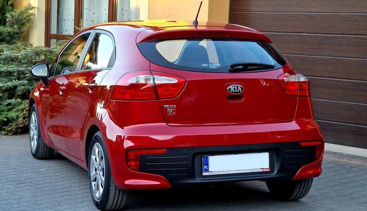Kia Rio cena 37900 przebieg: 114000, rok produkcji 2016 z Nasielsk małe 562
